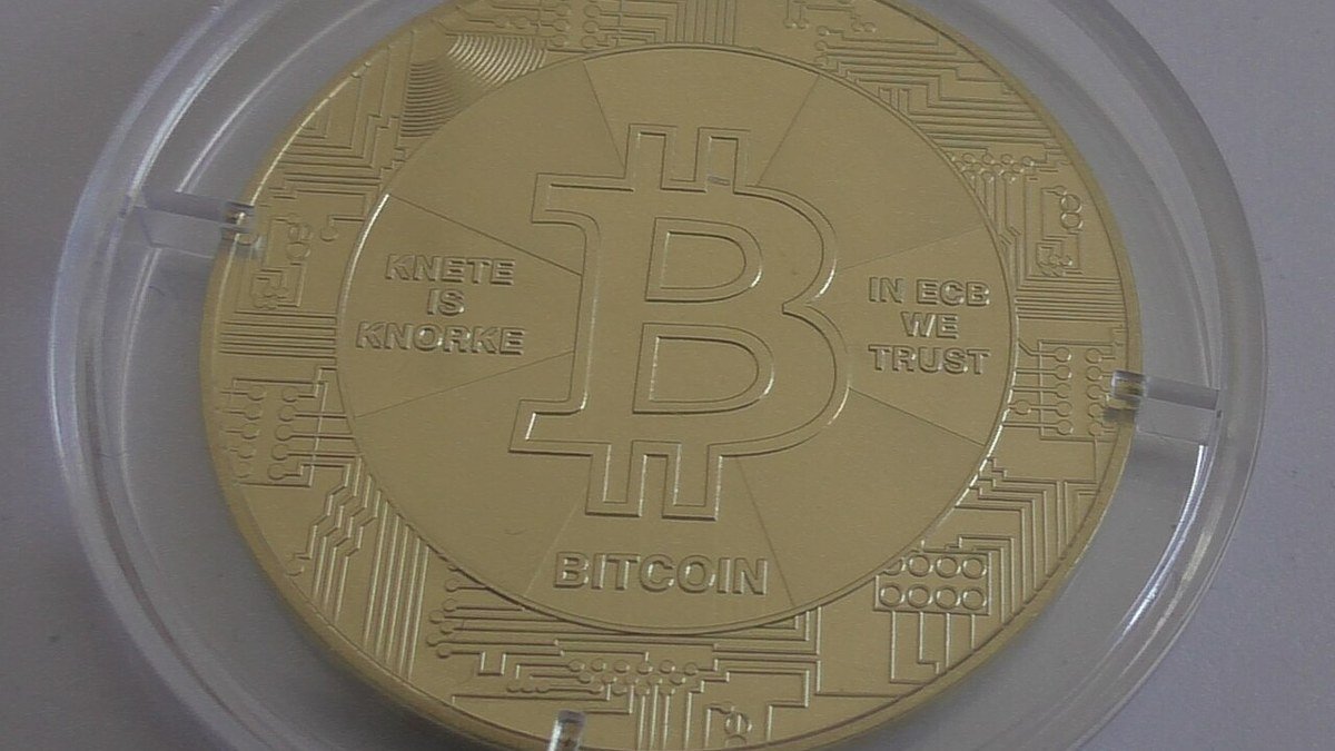 feat bitcoin