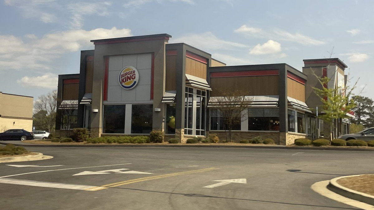feat burger king japan